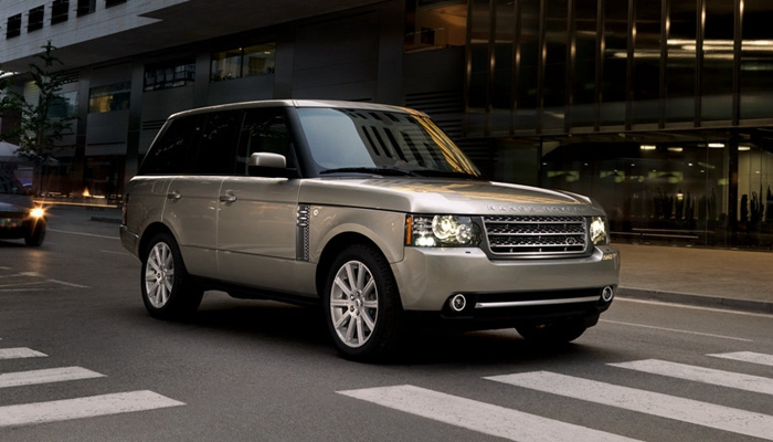 {賭馬}(路虎官网电话号码)