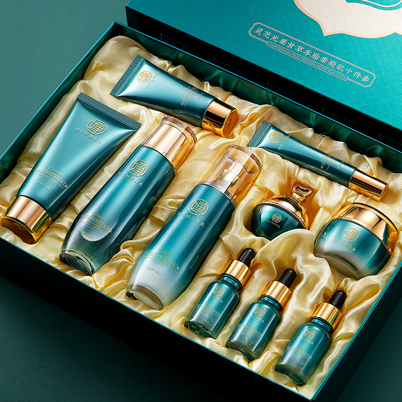 {賭波}(40岁女人用什么品牌的护肤品合适)